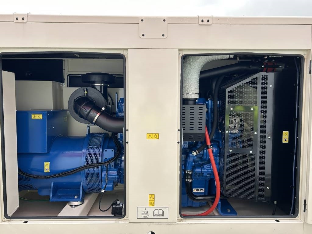 FG Wilson P450-3 - 450 kVA Genset - DPX-16018 - Genset: gambar 5 FG Wilson P450-3 - 450 kVA Genset - DPX-16018 - Genset: gambar 5