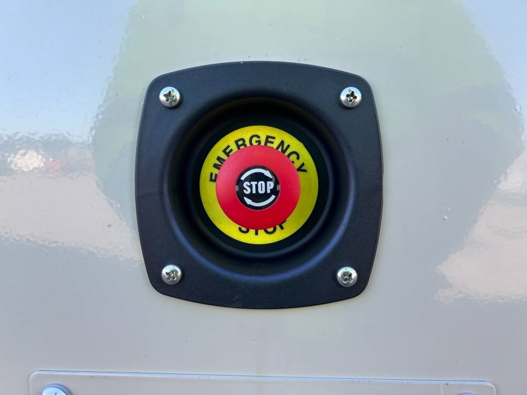 Perkins 1106A-70TAG4 - 220 kVA Generator - DPX-19809 - Genset: gambar 2 Perkins 1106A-70TAG4 - 220 kVA Generator - DPX-19809 - Genset: gambar 2