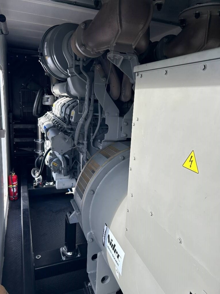 Perkins 4012-46TAG3A - 1.880 kVA Generator - DPX-19824 - Genset: gambar 4 Perkins 4012-46TAG3A - 1.880 kVA Generator - DPX-19824 - Genset: gambar 4