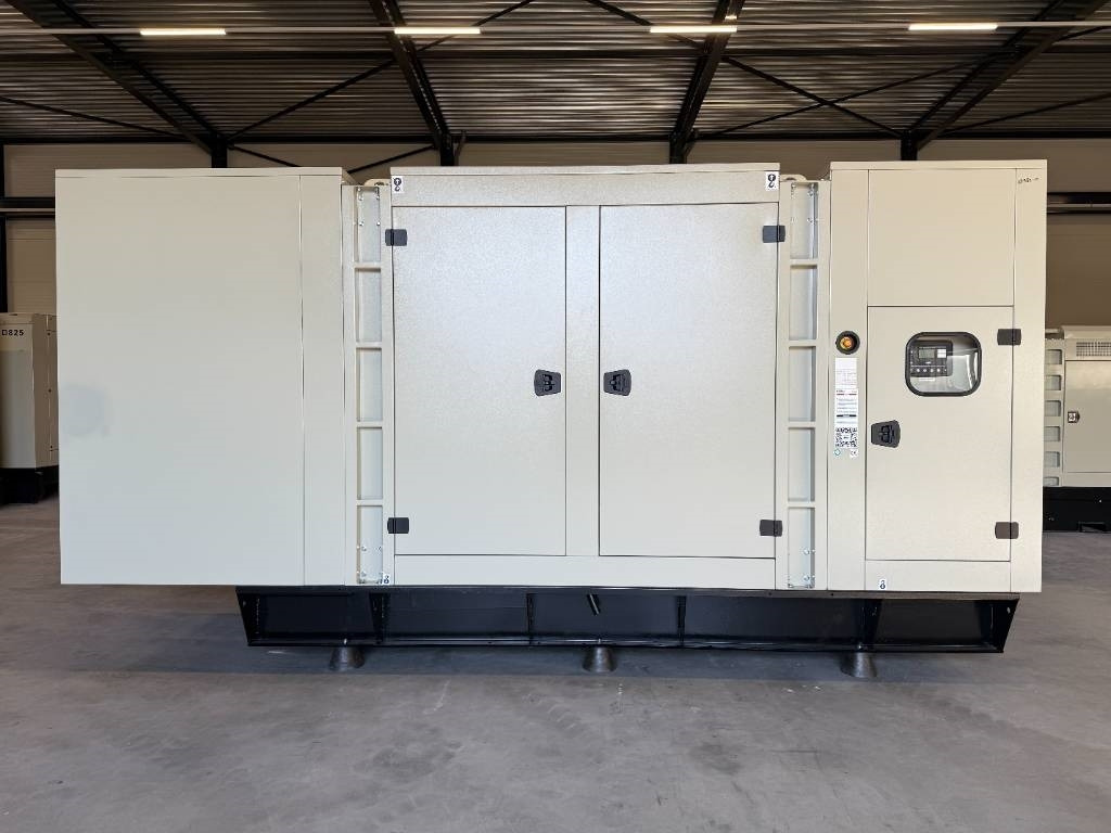Volvo TAD1346GE - 550 kVA Generator - DPX-18882 - Genset: gambar 1 Volvo TAD1346GE - 550 kVA Generator - DPX-18882 - Genset: gambar 1