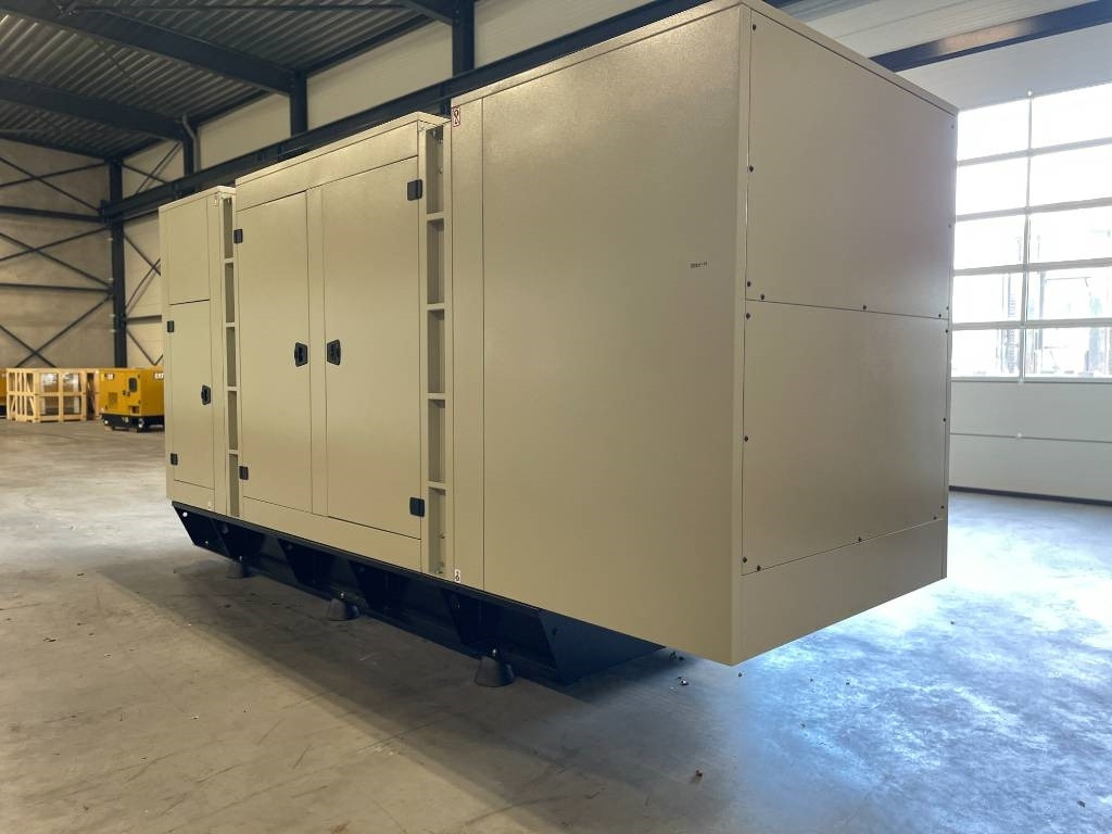 Volvo TWD1645GE - 770 kVA Generator - DPX-18885 - Genset: gambar 3 Volvo TWD1645GE - 770 kVA Generator - DPX-18885 - Genset: gambar 3