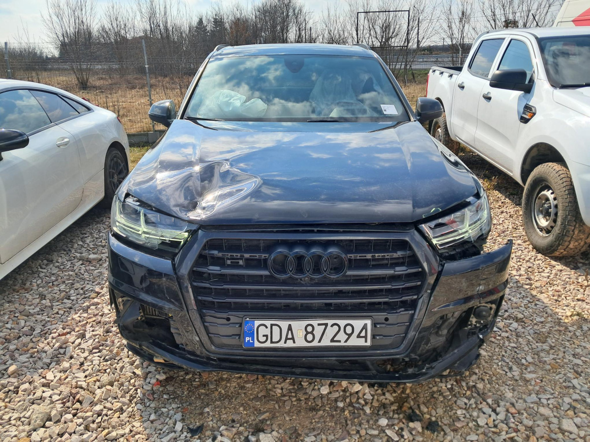 AUDI SQ7 SUV - Mobil SUV: gambar 3 AUDI SQ7 SUV - Mobil SUV: gambar 3