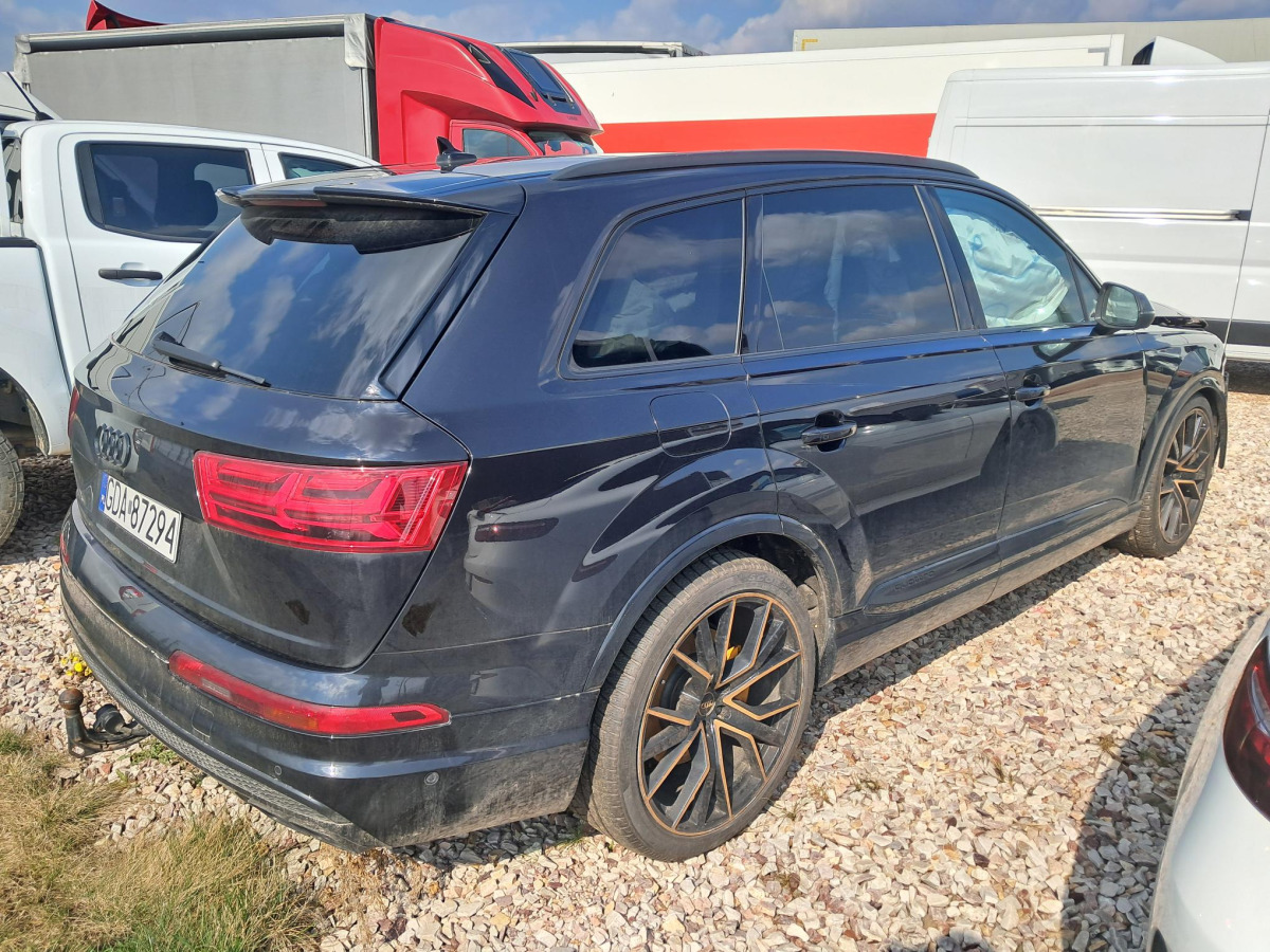 AUDI SQ7 SUV - Mobil SUV: gambar 4 AUDI SQ7 SUV - Mobil SUV: gambar 4