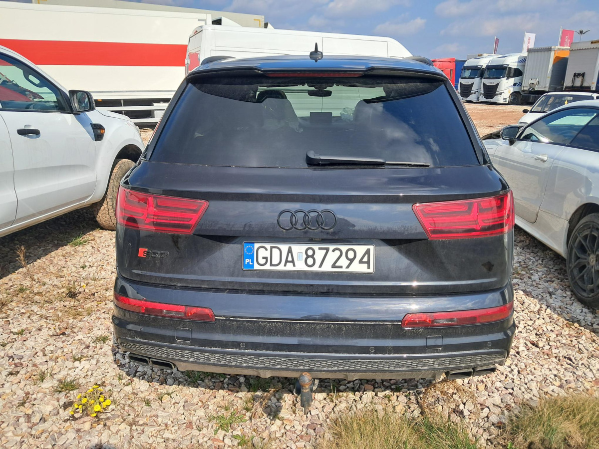AUDI SQ7 SUV - Mobil SUV: gambar 5 AUDI SQ7 SUV - Mobil SUV: gambar 5