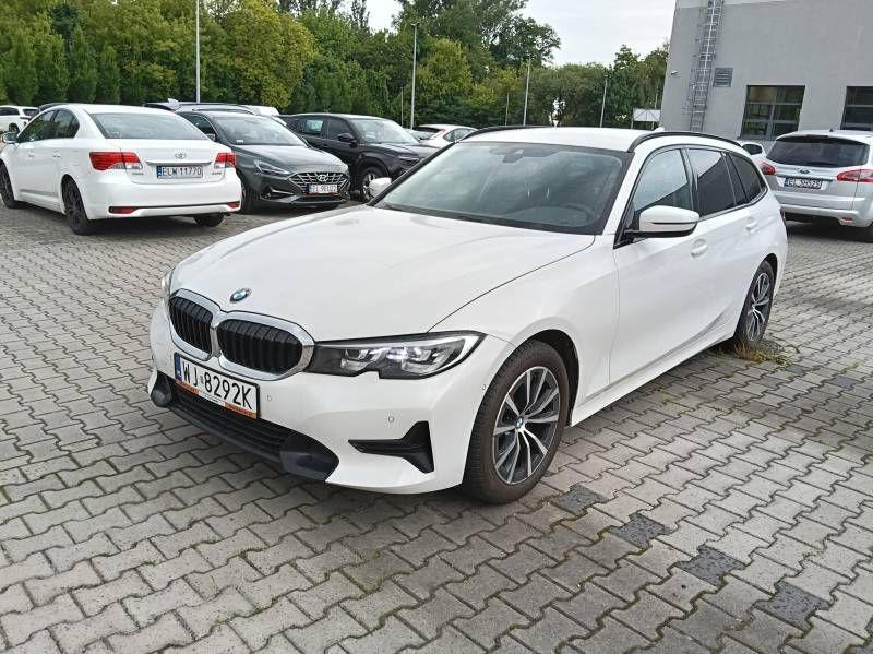 BMW 318I KOMBI - Mobil: gambar 2 BMW 318I KOMBI - Mobil: gambar 2