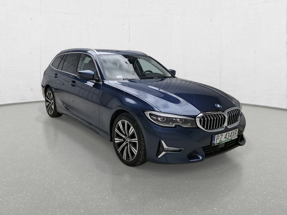 BMW 320D XDRIVE KOMBI - Mobil: gambar 2 BMW 320D XDRIVE KOMBI - Mobil: gambar 2