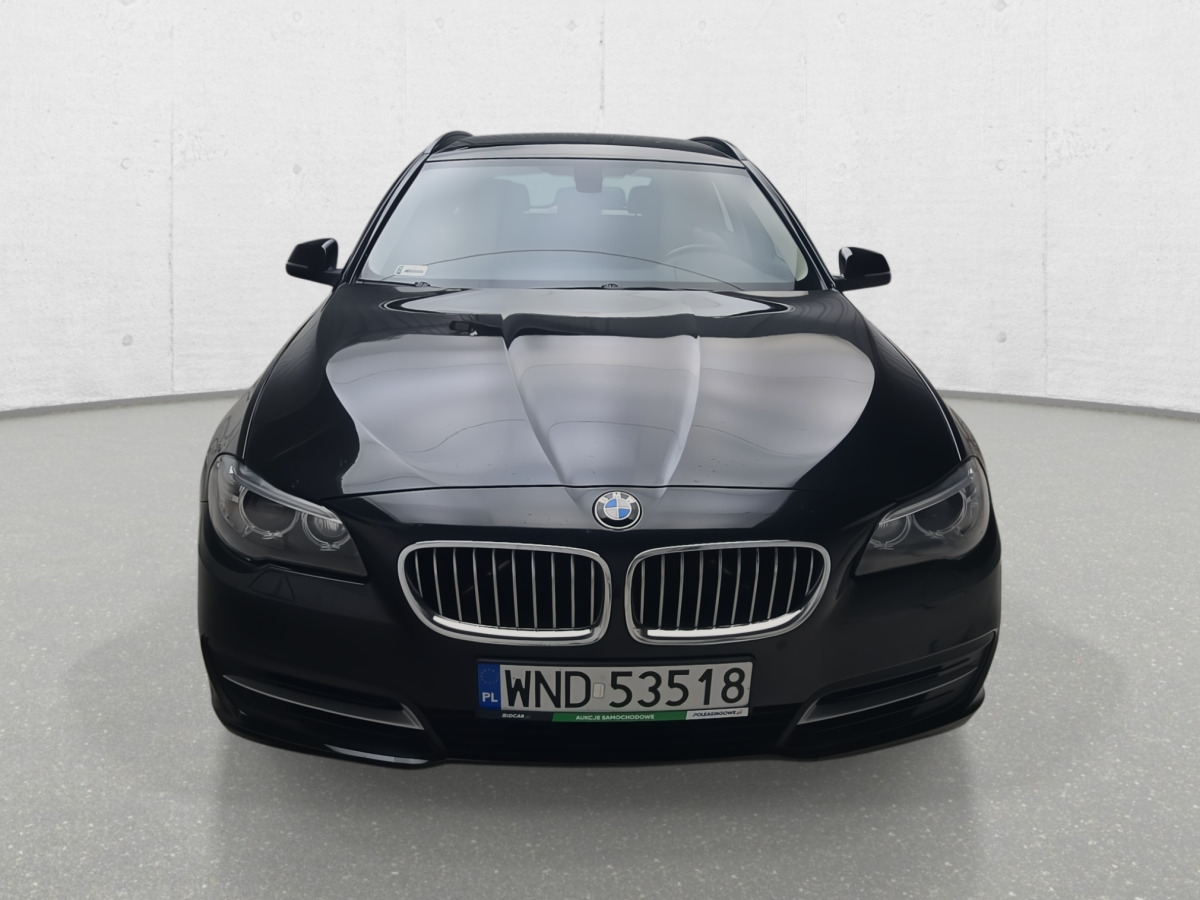 BMW 520D XDRIVE KOMBI - Mobil: gambar 4 BMW 520D XDRIVE KOMBI - Mobil: gambar 4