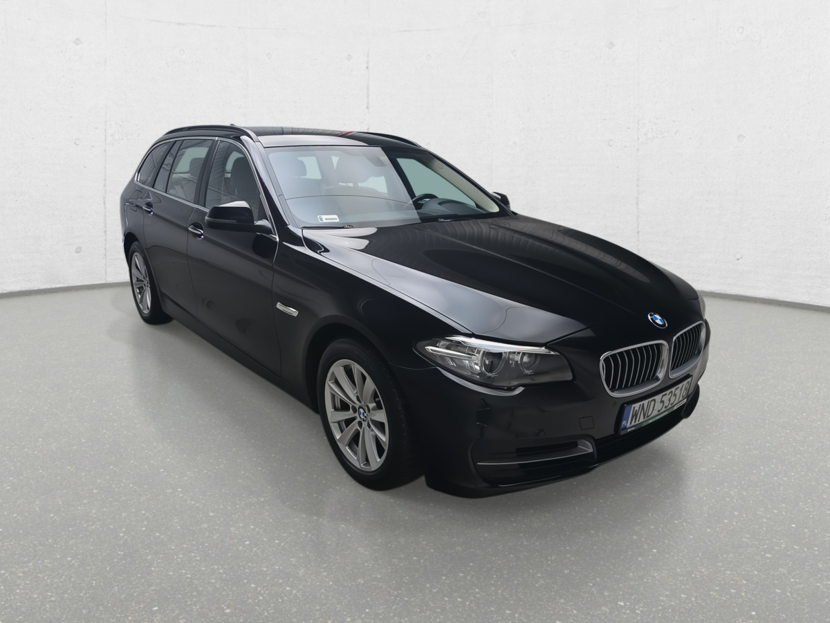 BMW 520D XDRIVE KOMBI - Mobil: gambar 2 BMW 520D XDRIVE KOMBI - Mobil: gambar 2