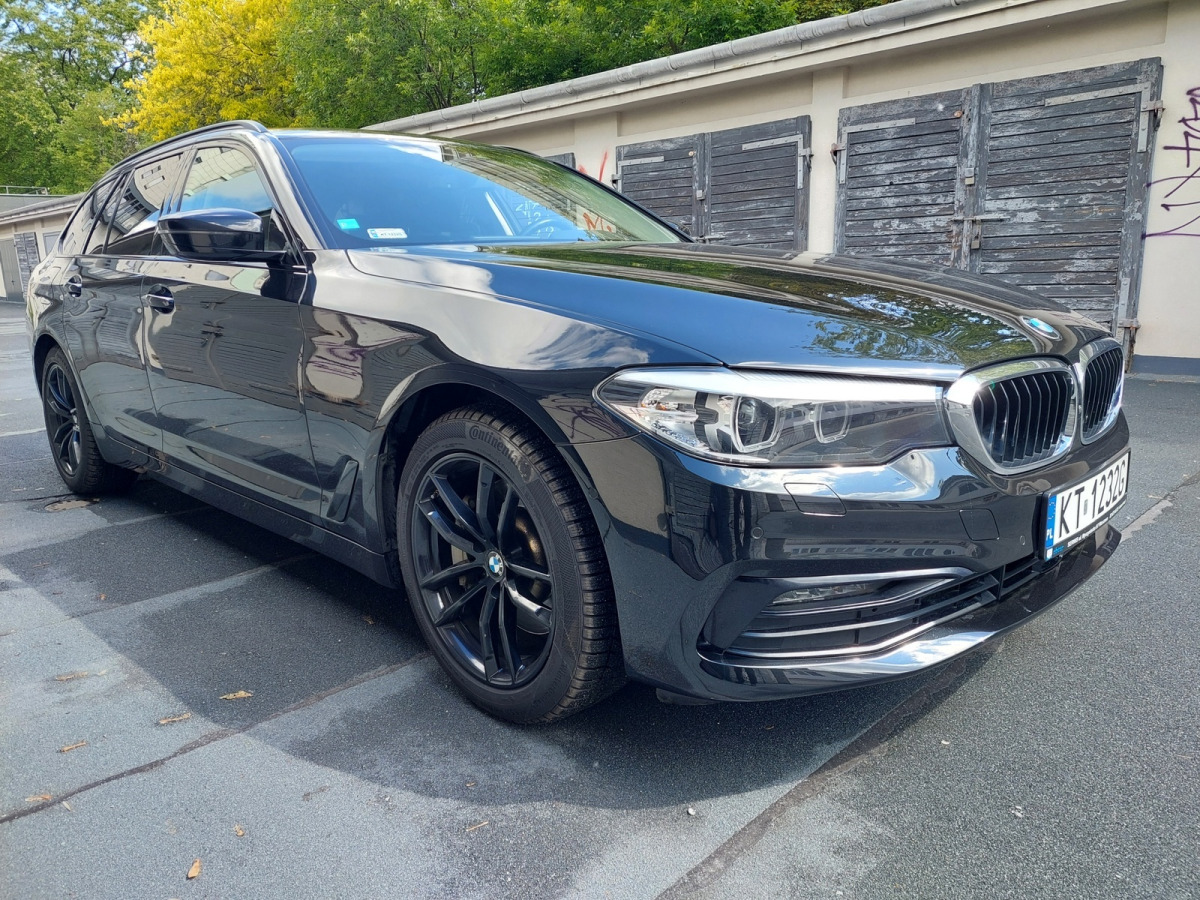 BMW 530I XDRIVE KOMBI - Mobil: gambar 1 BMW 530I XDRIVE KOMBI - Mobil: gambar 1