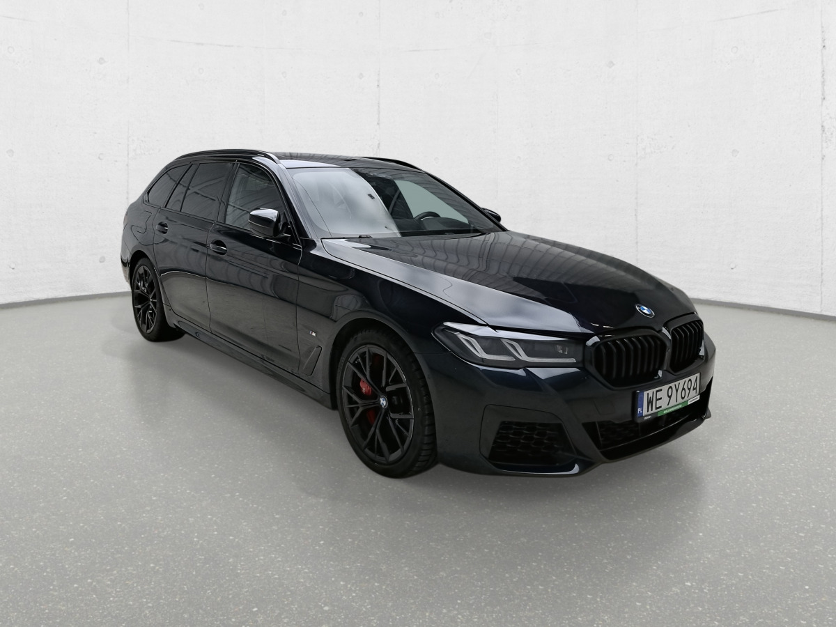 BMW 540I XDRIVE KOMBI - Mobil: gambar 2 BMW 540I XDRIVE KOMBI - Mobil: gambar 2