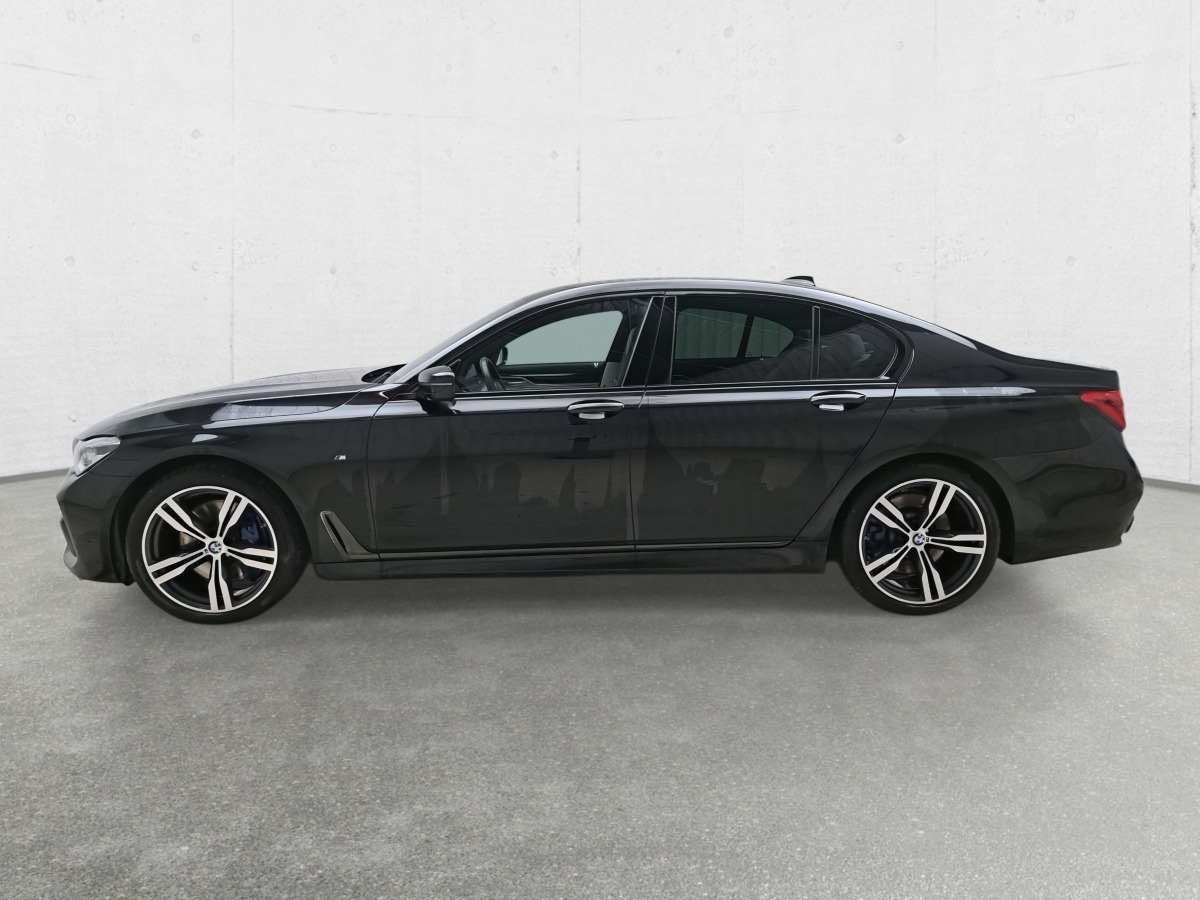 BMW 750d xDrive SEDAN - Mobil sedan: gambar 5 BMW 750d xDrive SEDAN - Mobil sedan: gambar 5