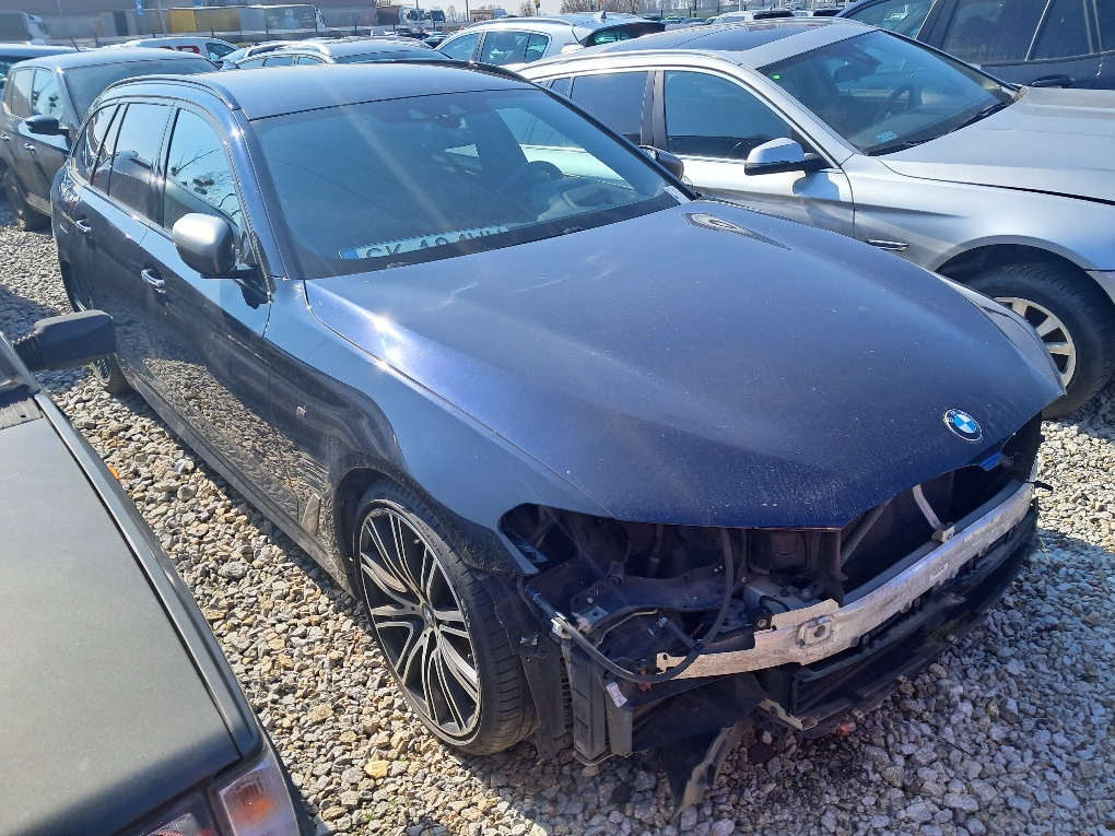 BMW M550D XDRIVE KOMBI - Mobil: gambar 1 BMW M550D XDRIVE KOMBI - Mobil: gambar 1