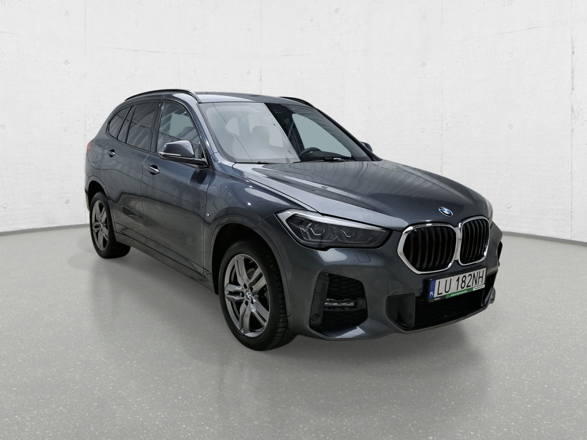 BMW X1 SDRIVE18I SUV - Mobil SUV: gambar 1 BMW X1 SDRIVE18I SUV - Mobil SUV: gambar 1