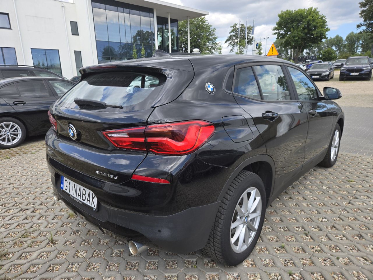 Hatchback BMW X2 sDrive18d Advantage aut HATCHBACK: gambar 10