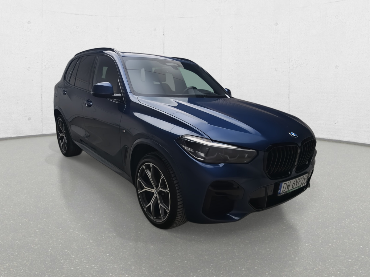 BMW X5 XDRIVE30D SUV - Mobil SUV: gambar 2 BMW X5 XDRIVE30D SUV - Mobil SUV: gambar 2
