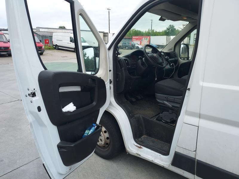 FIAT DUCATO FURGON BLASZAK - Van panel: gambar 5 FIAT DUCATO FURGON BLASZAK - Van panel: gambar 5