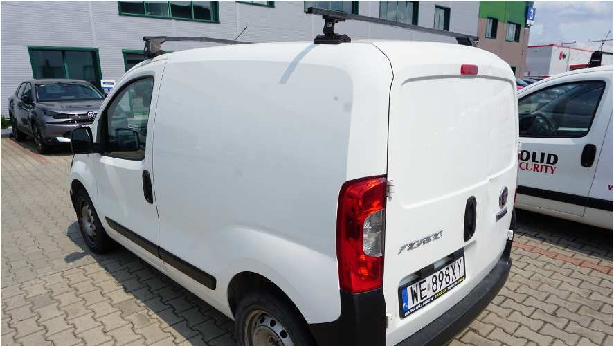 FIAT FIORINO FURGON BLASZAK - Van panel: gambar 4 FIAT FIORINO FURGON BLASZAK - Van panel: gambar 4