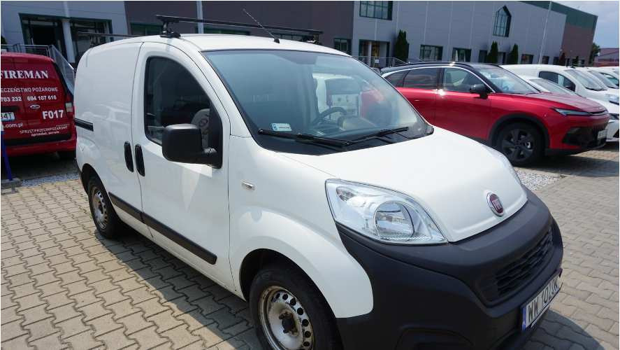 FIAT FIORINO FURGON BLASZAK - Van panel: gambar 1 FIAT FIORINO FURGON BLASZAK - Van panel: gambar 1