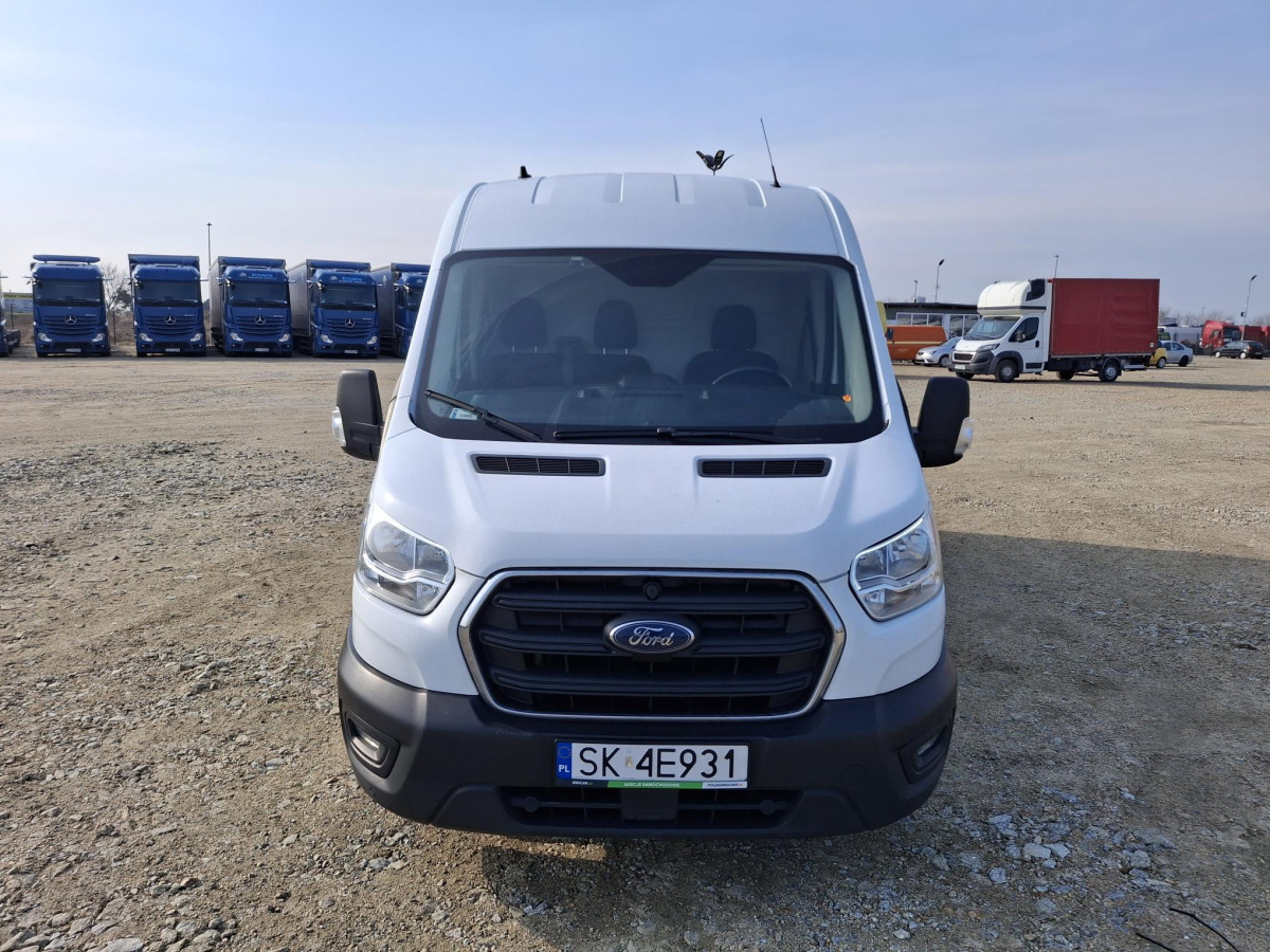FORD TRANSIT FURGON BLASZAK - Van panel: gambar 3 FORD TRANSIT FURGON BLASZAK - Van panel: gambar 3