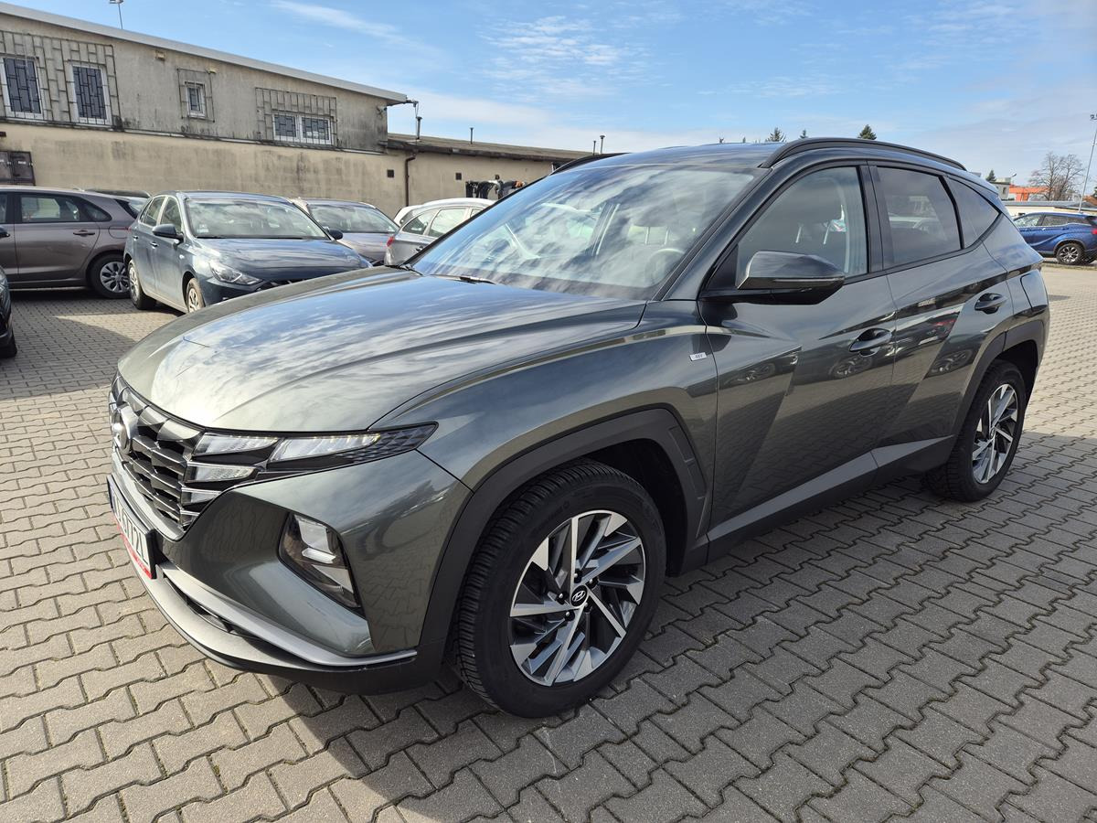 HYUNDAI TUCSON SUV - Mobil SUV: gambar 2 HYUNDAI TUCSON SUV - Mobil SUV: gambar 2