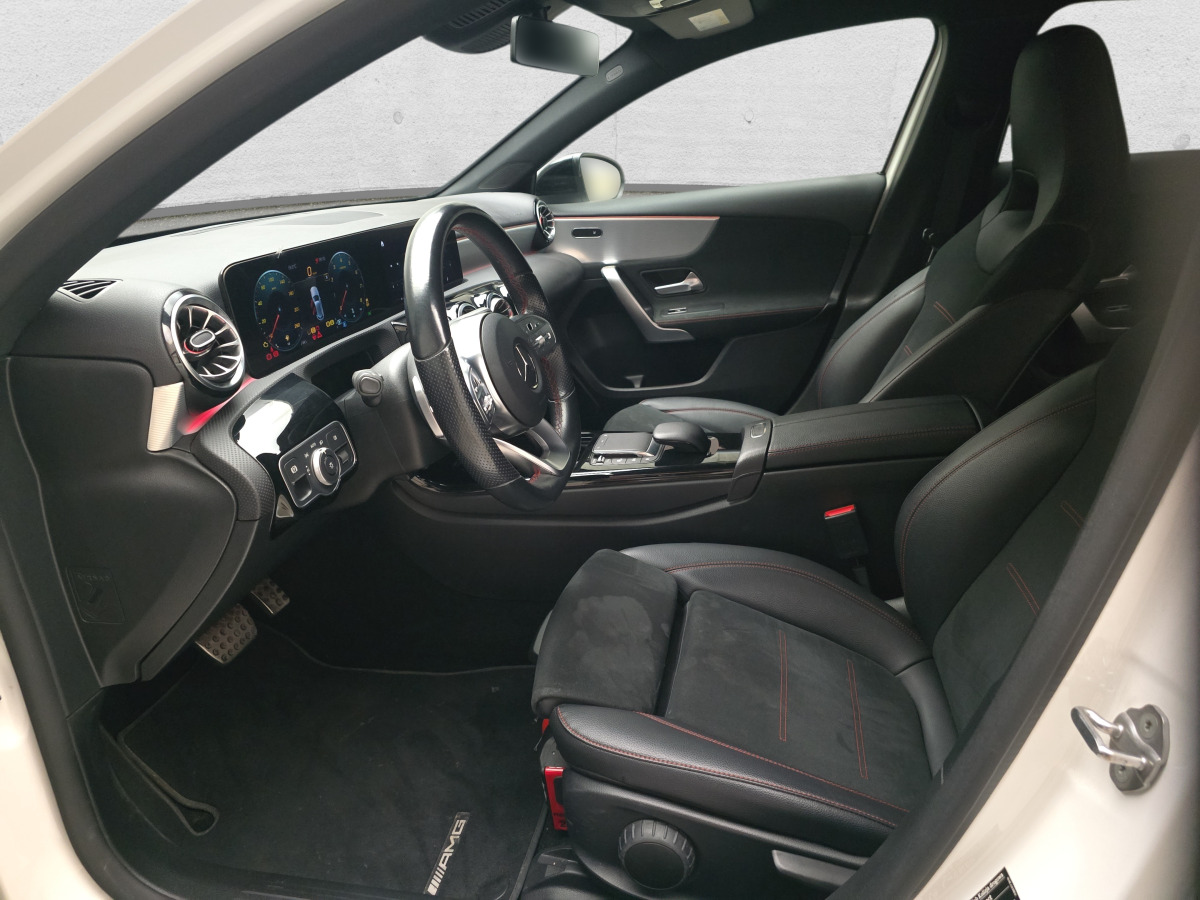 Hatchback MERCEDES BENZ A 200 HATCHBACK: gambar 12