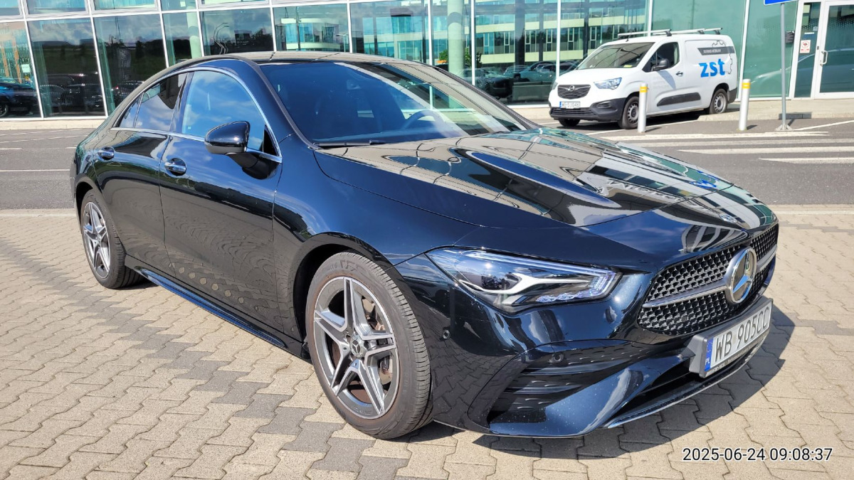 MERCEDES BENZ CLA SEDAN - Mobil sedan: gambar 1 MERCEDES BENZ CLA SEDAN - Mobil sedan: gambar 1