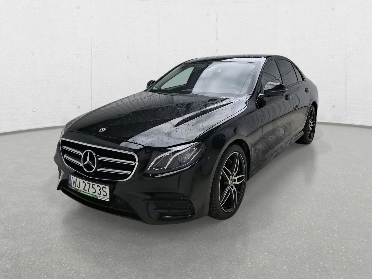 MERCEDES BENZ E 200 D SEDAN - Mobil sedan: gambar 4 MERCEDES BENZ E 200 D SEDAN - Mobil sedan: gambar 4