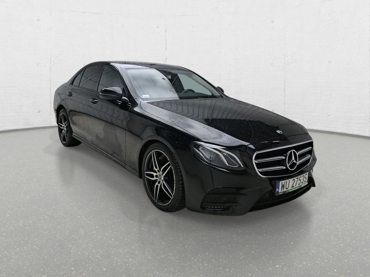 MERCEDES BENZ E 200 D SEDAN - Mobil sedan: gambar 2 MERCEDES BENZ E 200 D SEDAN - Mobil sedan: gambar 2