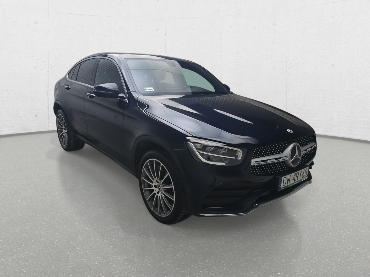MERCEDES BENZ GLC 300 E 4MATIC SUV - Mobil SUV: gambar 1 MERCEDES BENZ GLC 300 E 4MATIC SUV - Mobil SUV: gambar 1