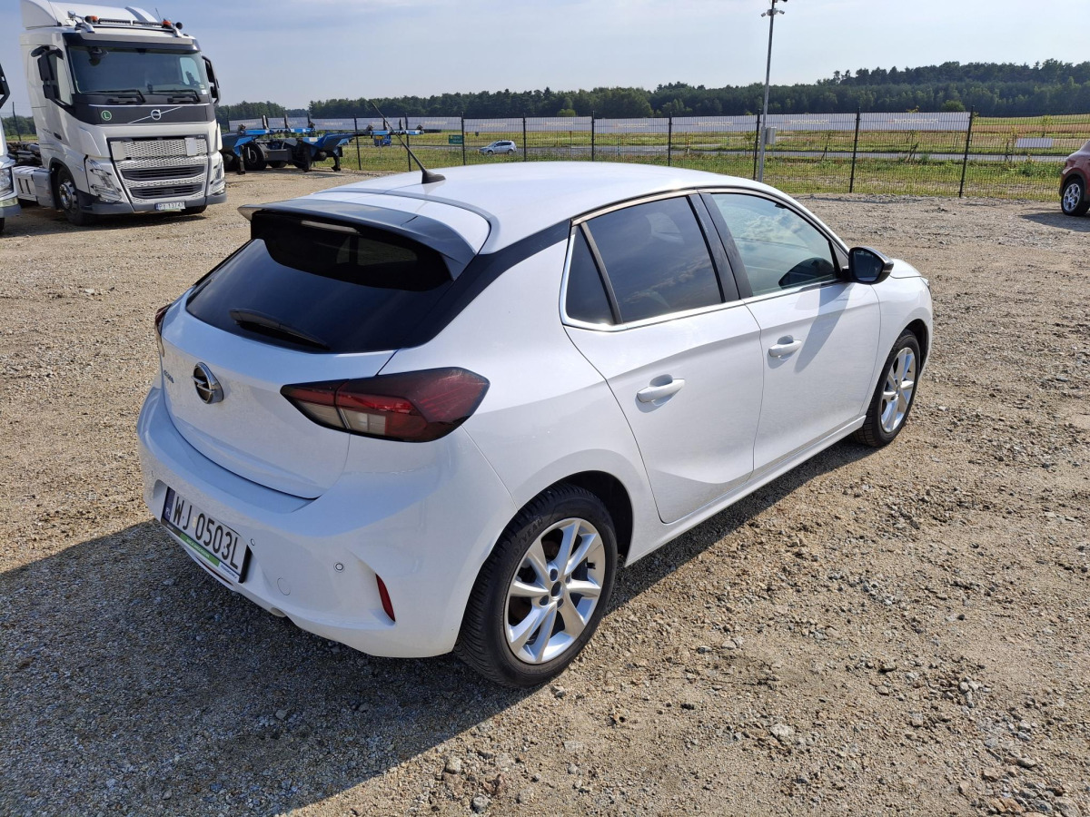 OPEL CORSA HATCHBACK - Hatchback: gambar 5 OPEL CORSA HATCHBACK - Hatchback: gambar 5