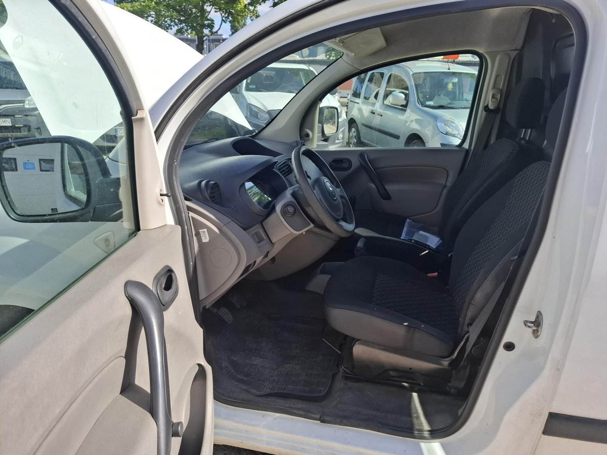 RENAULT KANGOO FURGON BLASZAK - Van panel: gambar 5 RENAULT KANGOO FURGON BLASZAK - Van panel: gambar 5