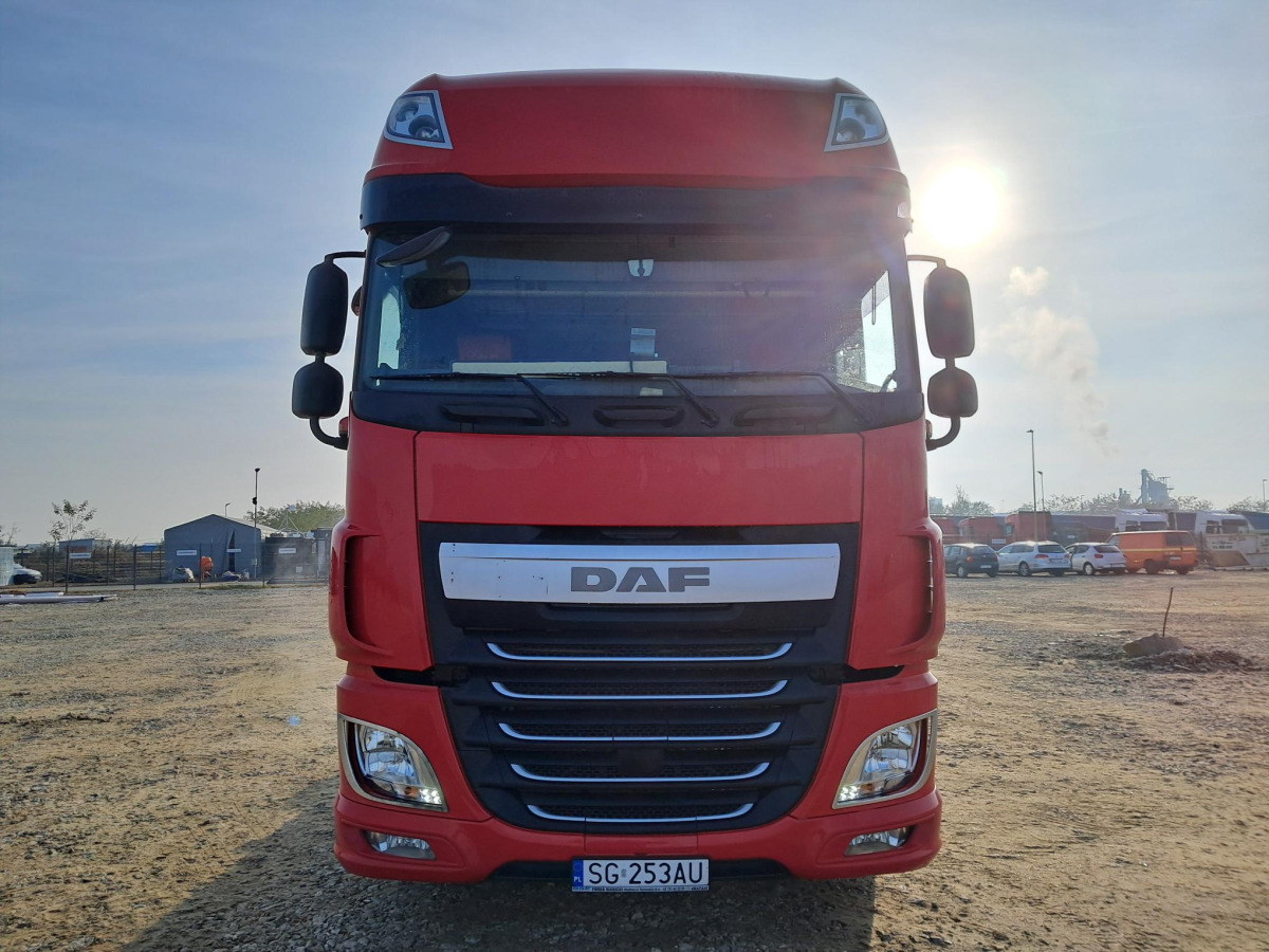 DAF XF 460 FT CIĄGNIK SIODŁOWY - Tractor head: gambar 3 DAF XF 460 FT CIĄGNIK SIODŁOWY - Tractor head: gambar 3