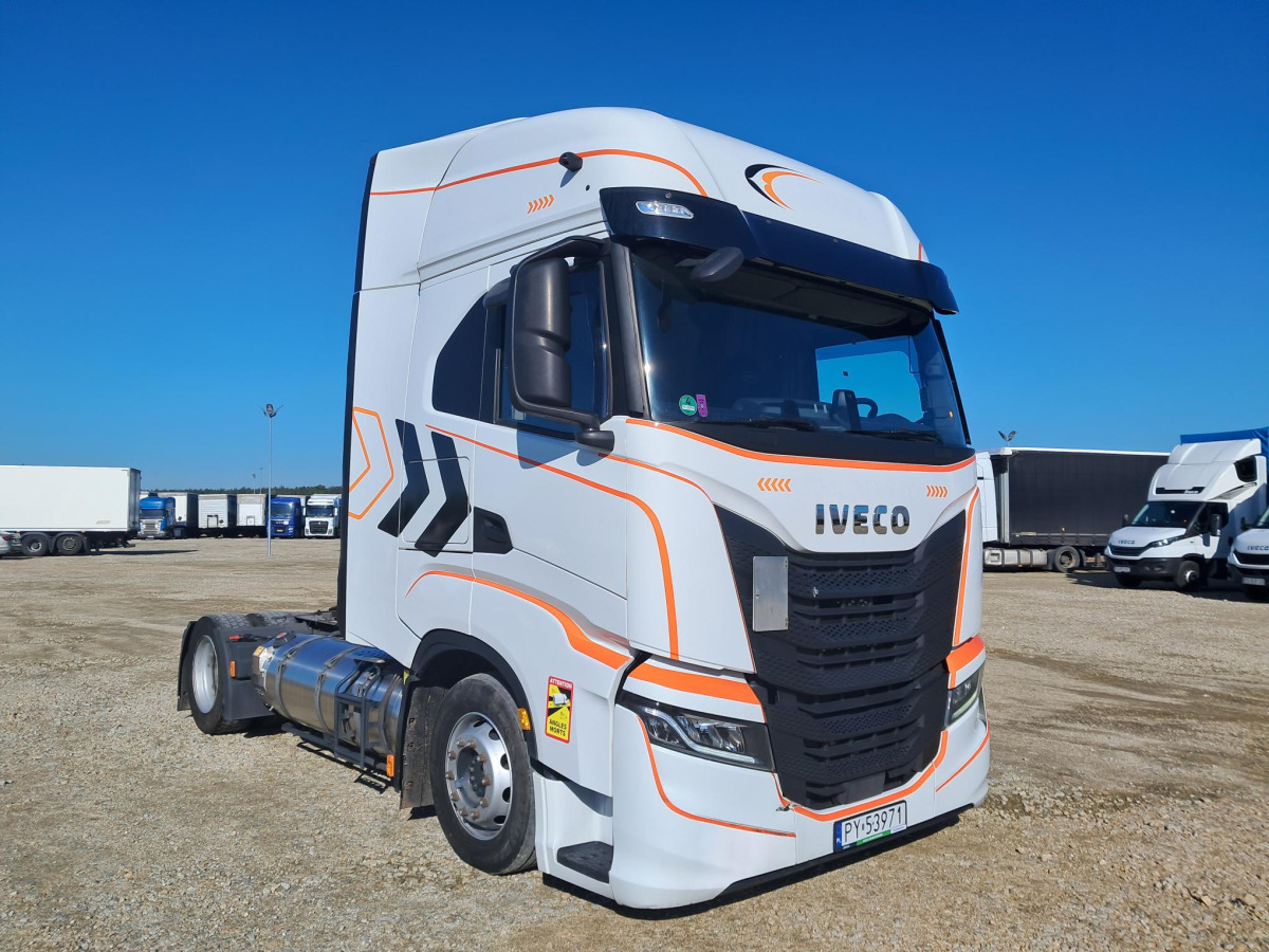 IVECO AS440ST/FP LT LNG CIĄGNIK SIODŁOWY - Tractor head: gambar 1 IVECO AS440ST/FP LT LNG CIĄGNIK SIODŁOWY - Tractor head: gambar 1