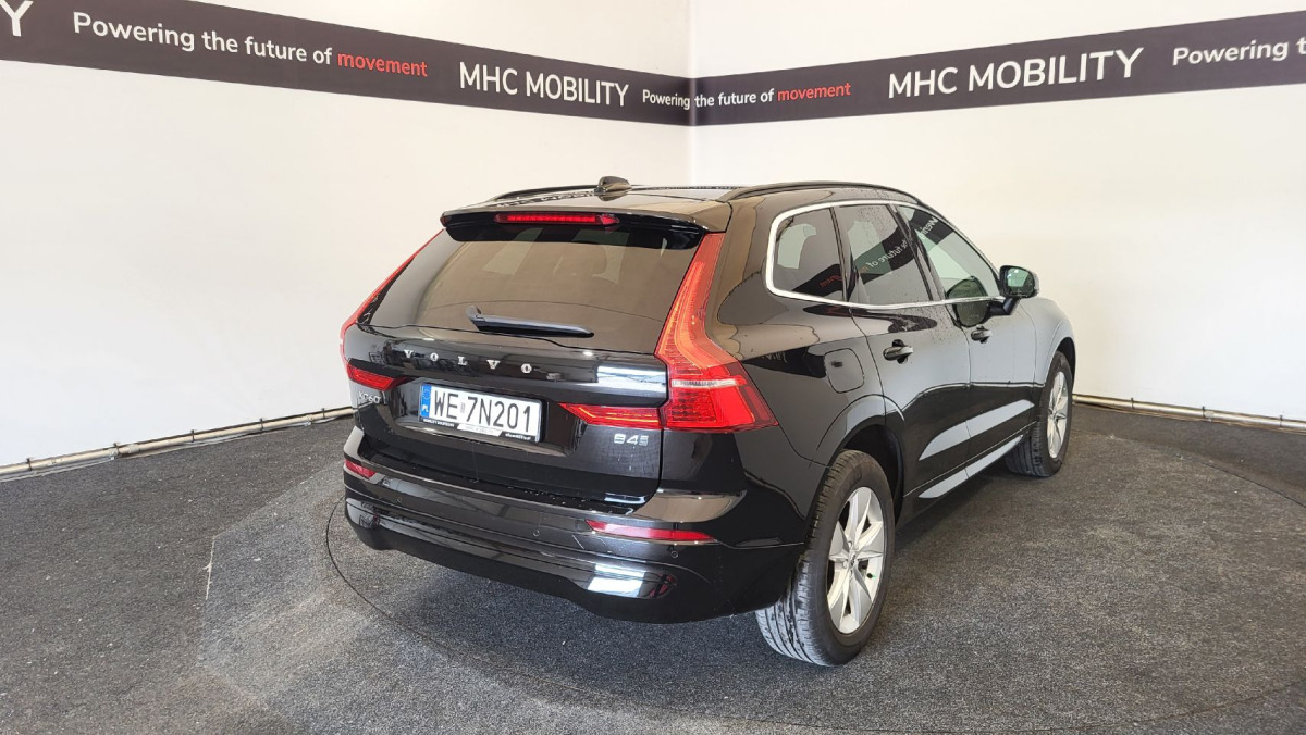 VOLVO XC60 SUV - Mobil SUV: gambar 3 VOLVO XC60 SUV - Mobil SUV: gambar 3