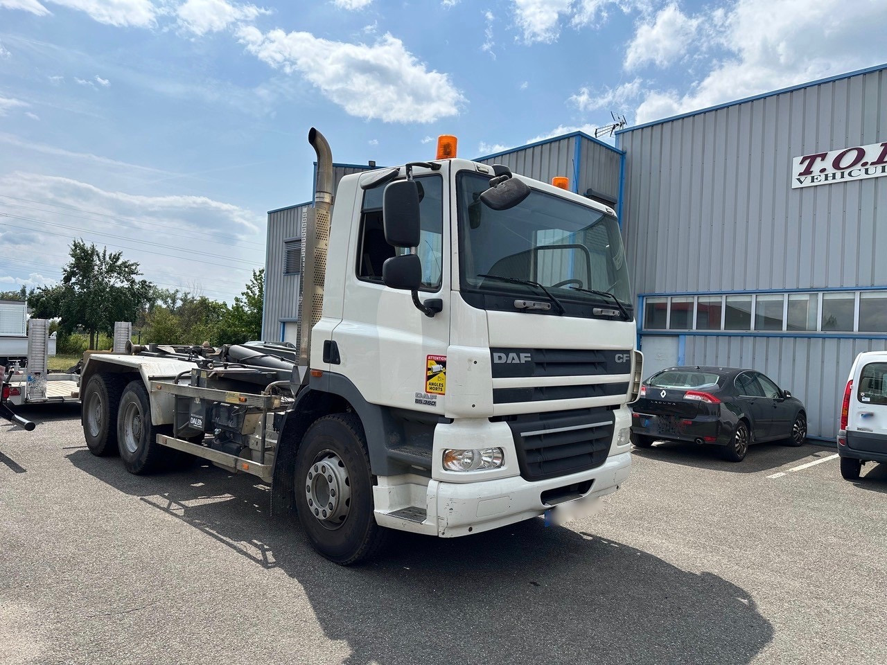 DAF CF 85.360 - Hook lift: gambar 4 DAF CF 85.360 - Hook lift: gambar 4