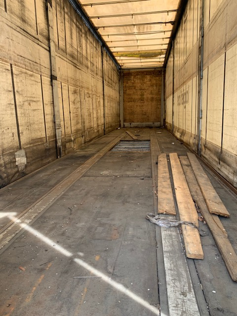 LECITRAILER MEGA VOLUME 2 ESSIEUX - Semi-trailer dengan terpal samping: gambar 3 LECITRAILER MEGA VOLUME 2 ESSIEUX - Semi-trailer dengan terpal samping: gambar 3