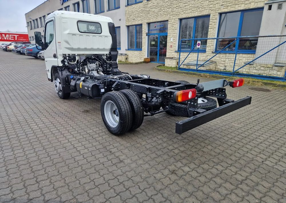 Truk sasis baru FUSO Canter 6S15 podwozie: gambar 7