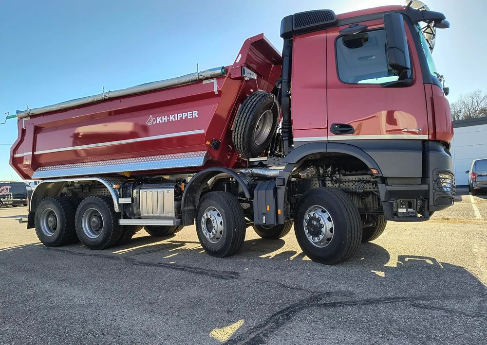 Mercedes-Benz Arocs 4142 AK 8x6 - Truk jungkit: gambar 4 Mercedes-Benz Arocs 4142 AK 8x6 - Truk jungkit: gambar 4