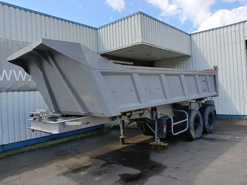 CIF 2 Axle Steel Tipper , Spring Suspension , Drum Brakes - Semi-trailer jungkit: gambar 1 CIF 2 Axle Steel Tipper , Spring Suspension , Drum Brakes - Semi-trailer jungkit: gambar 1