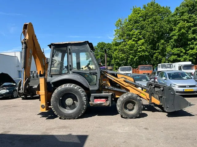 Case 851EX-SS , 4x4 , Backhoe Loader , 4 in 1 Bucket - Backhoe loader: gambar 5 Case 851EX-SS , 4x4 , Backhoe Loader , 4 in 1 Bucket - Backhoe loader: gambar 5