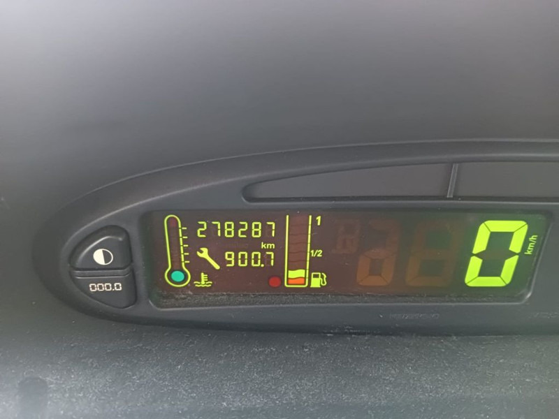 Mobil Citroën Xsara Picasso 1.8i - 16V , Airco: gambar 13