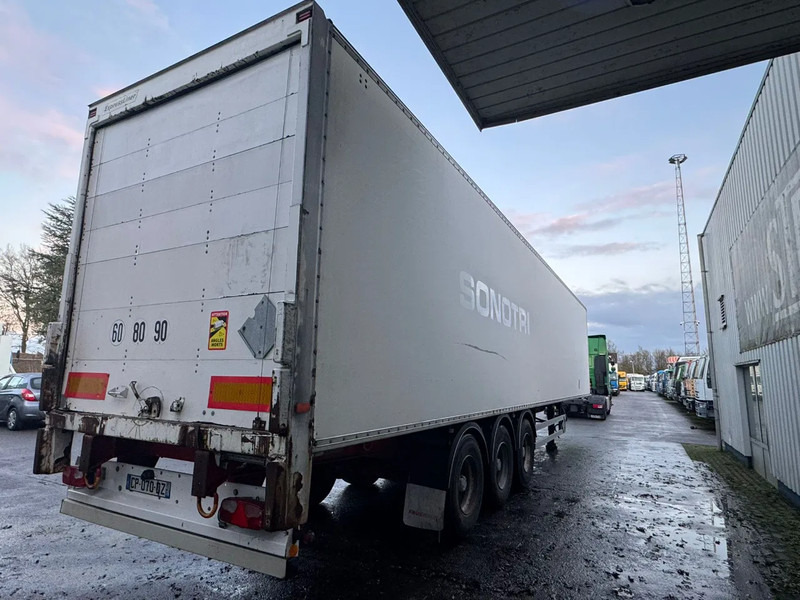 Fruehauf 3 Axle SMB , Box Trailer, Spring Suspension - Semi-trailer kotak tertutup: gambar 3 Fruehauf 3 Axle SMB , Box Trailer, Spring Suspension - Semi-trailer kotak tertutup: gambar 3