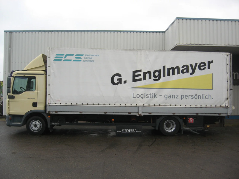 MAN TGL 12.210 , Manual , Retarder , 4x2 , Airco - Truk dengan terpal samping: gambar 2 MAN TGL 12.210 , Manual , Retarder , 4x2 , Airco - Truk dengan terpal samping: gambar 2