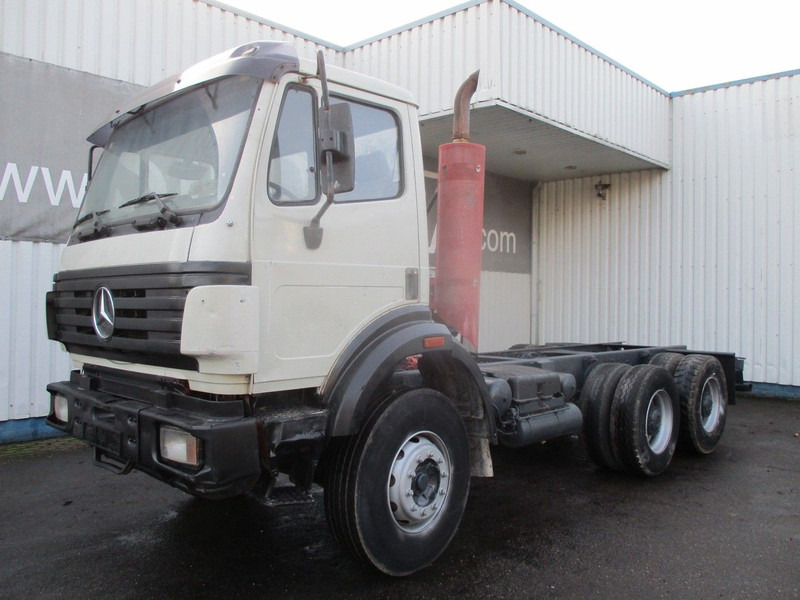 Mercedes-Benz 2538 , V8 , Manual , 6x4 , Spring suspension , Euro 2 - Truk sasis: gambar 1 Mercedes-Benz 2538 , V8 , Manual , 6x4 , Spring suspension , Euro 2 - Truk sasis: gambar 1