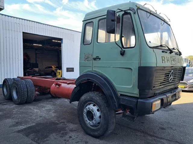 Mercedes-Benz 2632 , V10 , 6x4 , Long chassis , Spring suspension , ZF Manual - Truk sasis: gambar 4 Mercedes-Benz 2632 , V10 , 6x4 , Long chassis , Spring suspension , ZF Manual - Truk sasis: gambar 4