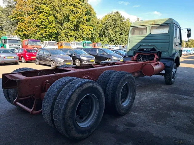 Mercedes-Benz 2632 , V10 , 6x4 , Long chassis , Spring suspension , ZF Manual - Truk sasis: gambar 3 Mercedes-Benz 2632 , V10 , 6x4 , Long chassis , Spring suspension , ZF Manual - Truk sasis: gambar 3