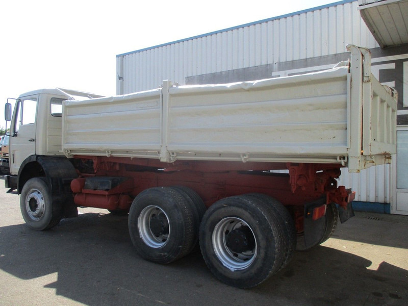 Mercedes-Benz 2633, V8 , ZF Manual , 6x4 , 3 Way tipper , Spring suspension - Truk jungkit: gambar 5 Mercedes-Benz 2633, V8 , ZF Manual , 6x4 , 3 Way tipper , Spring suspension - Truk jungkit: gambar 5