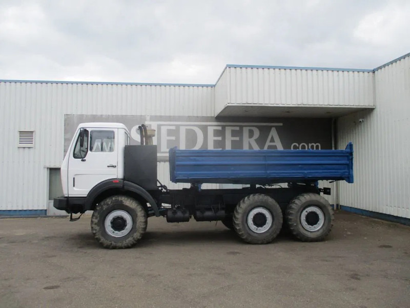 Mercedes-Benz FAP 2026 , V8 , 6X6 , ZF Manual , Spring Suspension , 3 way Tipper, Ex- - Truk jungkit: gambar 4 Mercedes-Benz FAP 2026 , V8 , 6X6 , ZF Manual , Spring Suspension , 3 way Tipper, Ex- - Truk jungkit: gambar 4