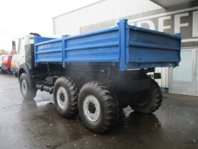 Mercedes-Benz FAP 2026 , V8 , 6x6 , ZF Manual , 3 Way tipper , Spring suspension, Ex - Truk jungkit: gambar 5 Mercedes-Benz FAP 2026 , V8 , 6x6 , ZF Manual , 3 Way tipper , Spring suspension, Ex - Truk jungkit: gambar 5