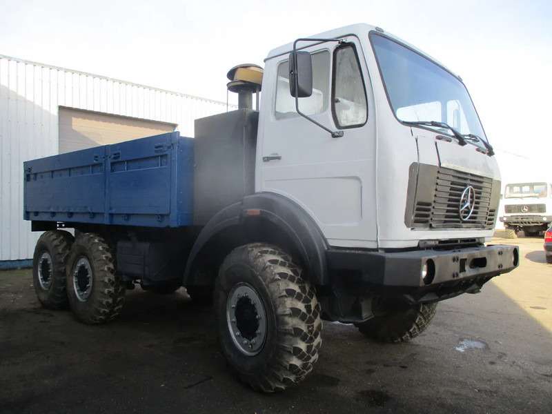 Mercedes-Benz FAP 2026 , V8 , 6x6 , ZF Manual , Spring suspension, Ex - Truk flatbed: gambar 4 Mercedes-Benz FAP 2026 , V8 , 6x6 , ZF Manual , Spring suspension, Ex - Truk flatbed: gambar 4